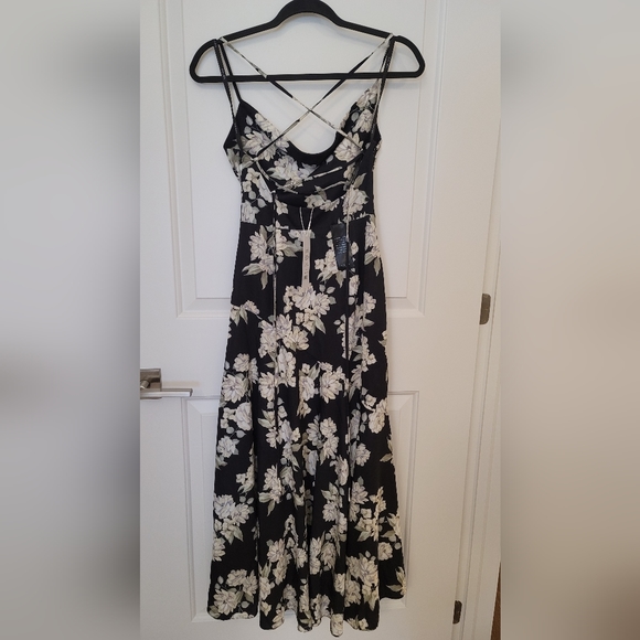 NWT Ever New black floral backless midi dress size 2 - Picture 5 of 9